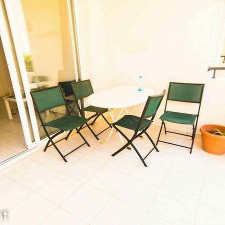 Appartement By The Sea à Paphos Extérieur photo
