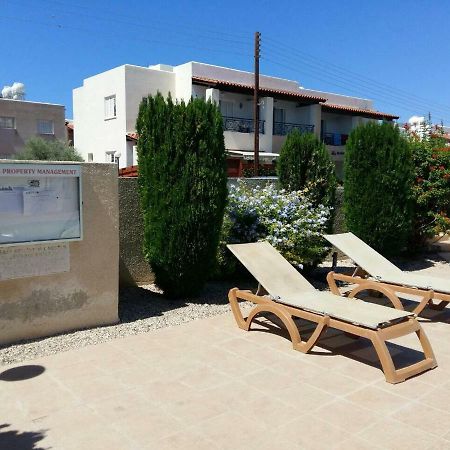 Appartement By The Sea à Paphos Extérieur photo