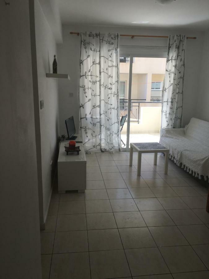 Appartement By The Sea à Paphos Extérieur photo